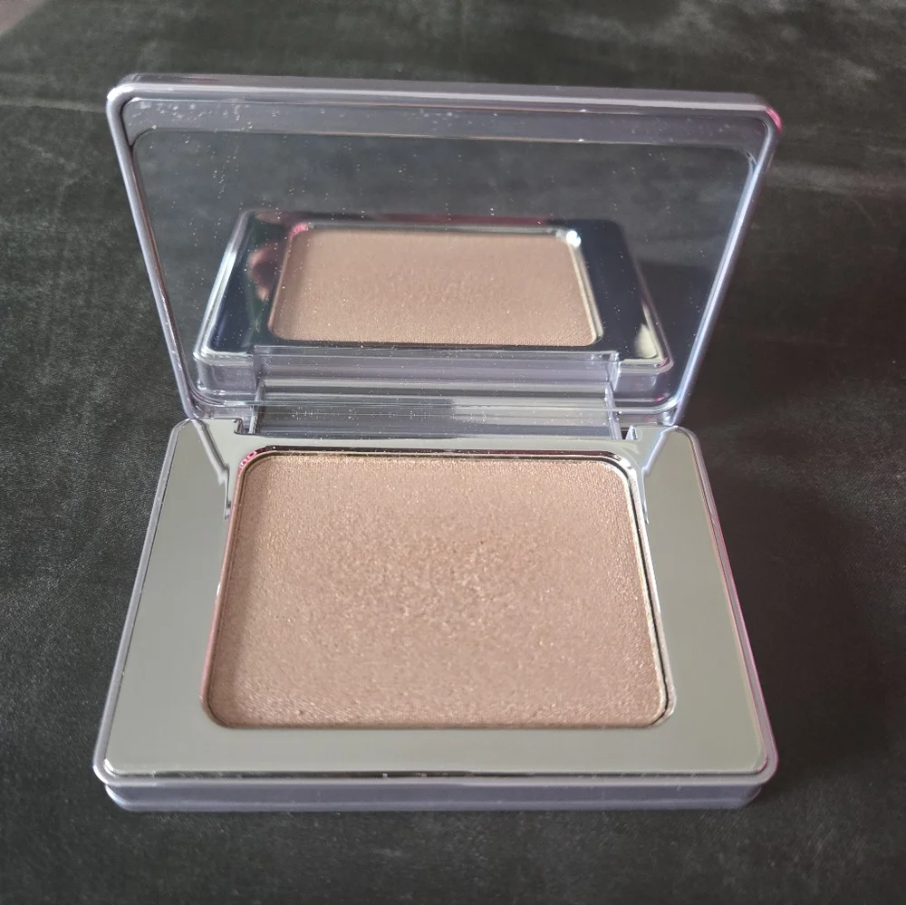 Natasha Denona Super Glow Highlighter